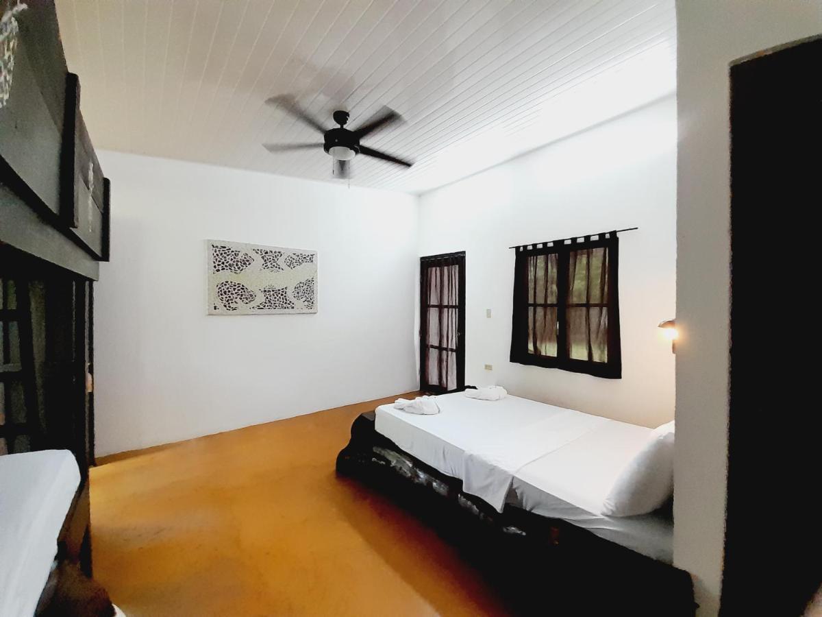 Hibiscus Garden Hotel 2*